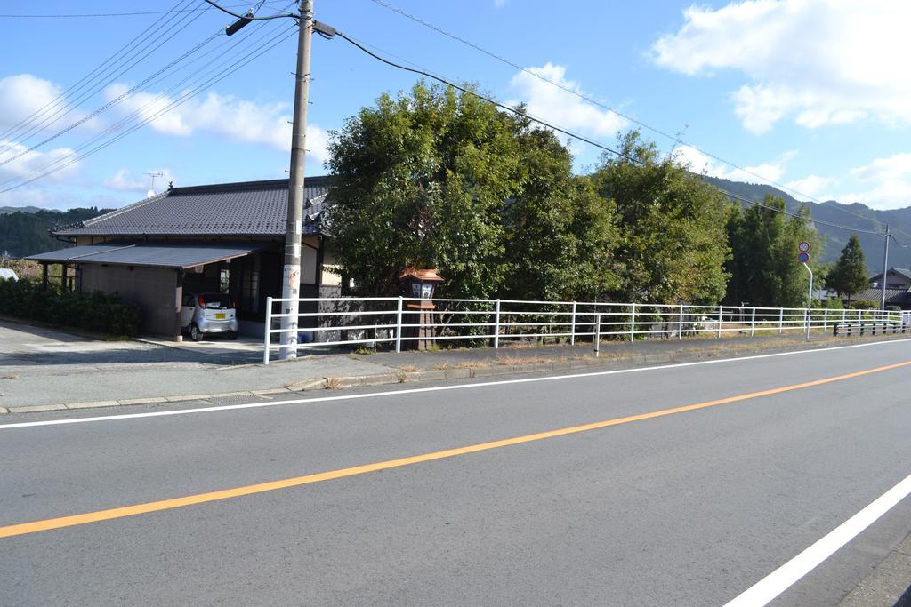 Guest House Makotoge อะโซะ ภายนอก รูปภาพ